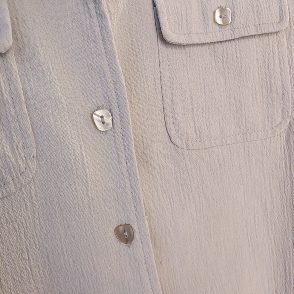 VINTAGE Koret Beige Button Down Shirt with Floral Embroidery - Picture 6 of 6